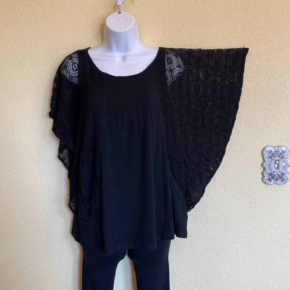 Beautiful Full Sleeve Black Knit Lace. Sweater Top by Glam Size M - Picture 2 of 4